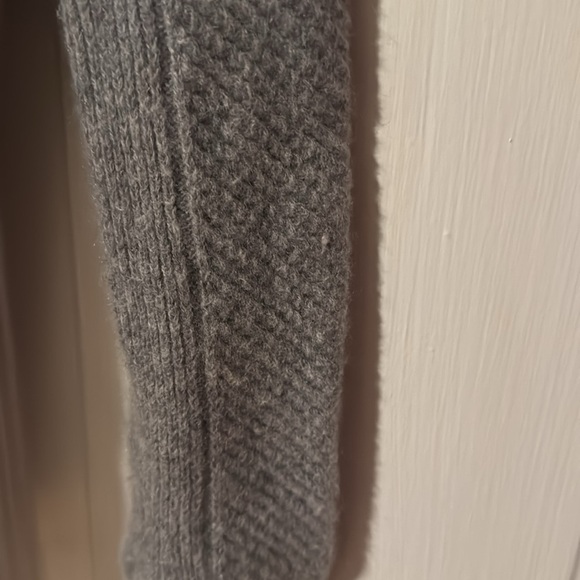 Athleta Women's Small Gray Pullover Sweater Size Small - Picture 6 of 10